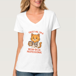 Vertrauen Sie mir, dass ich Arzt bin T-Shirt
