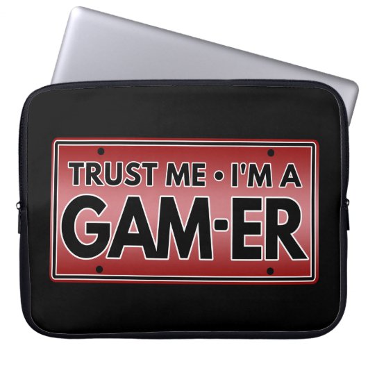 VERTRAUEN SIE MIR IM GAMER LAPTOPSCHUTZHÜLLE (Vorderseite)
