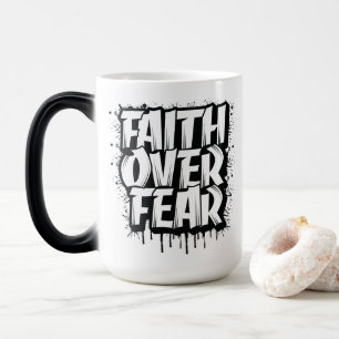 Vertrauen über Angst Kaffee Tasse anpassen Inspira
