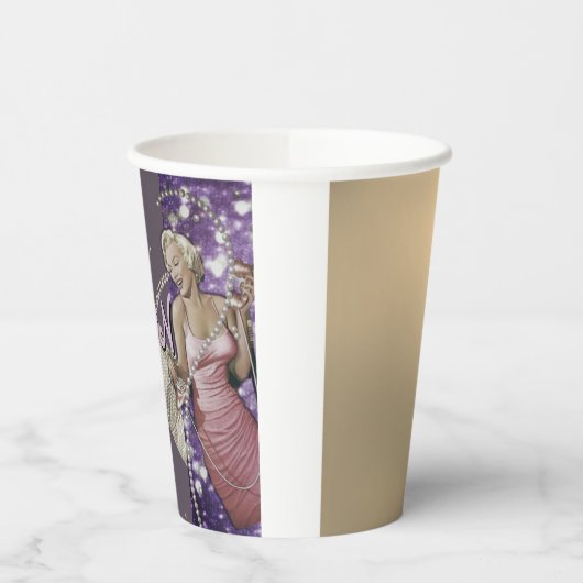 Vertreter von Avon Pappbecher (Links)