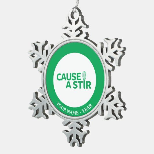 Verursachen Sie einen Stir Schneeflocken Zinn-Ornament (Rechts)