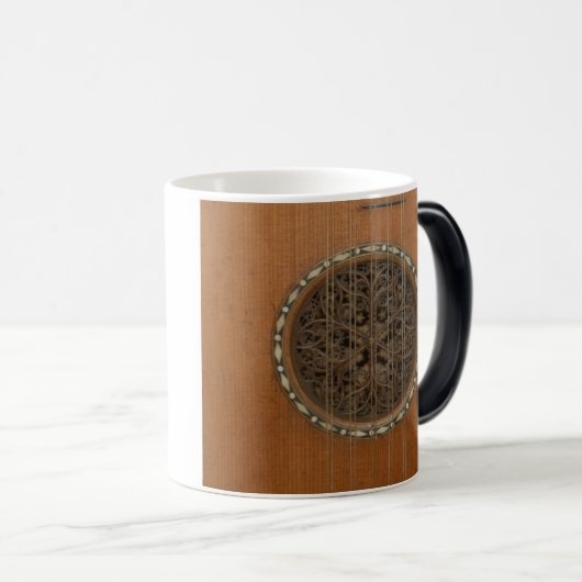 Verwandelnde Stradivarius Gitarren-Kaffee-Tasse Verwandlungstasse (VorderseiteRechts)