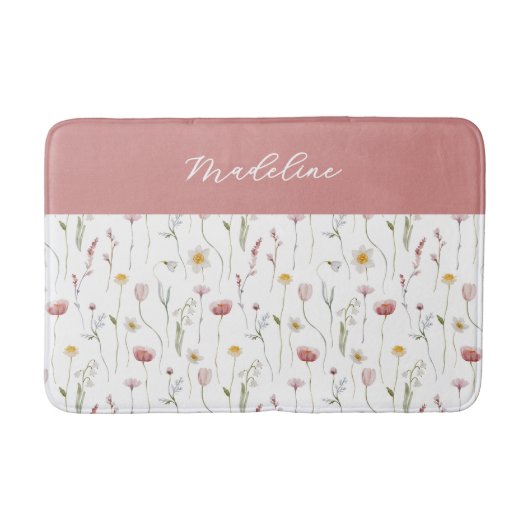 Verwaschenes rosa Wasserfarben-Wildblumen-Monogram Badematte (Vorderseite)