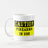 VERWENDETE FEUERWAFFEN KAFFEETASSE (Links)