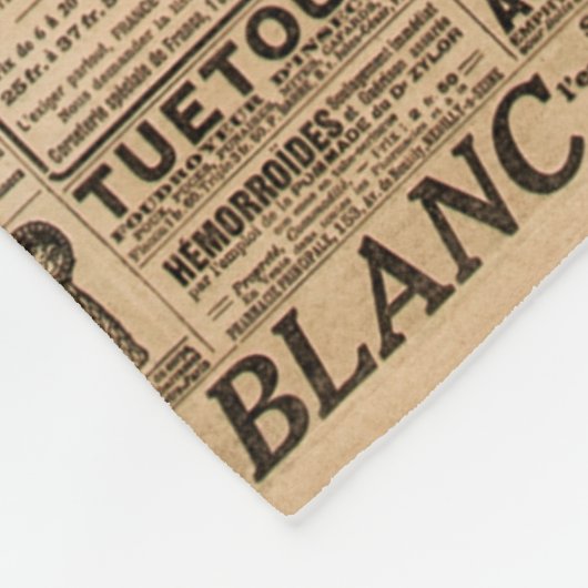 Verwendeter Papierhintergrund. Alte Zeitungsseite  Fleecedecke (Ecke)