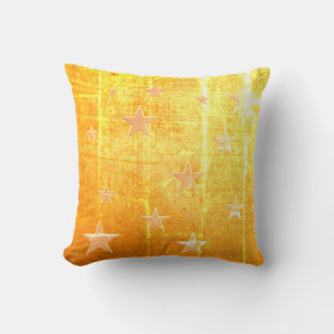 Verwendung von Vintag-aussehendem Gold mit Sternen Kissen