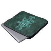 Verwickelte blauer Stein-Krake Laptopschutzhülle (Vorne Knopf)
