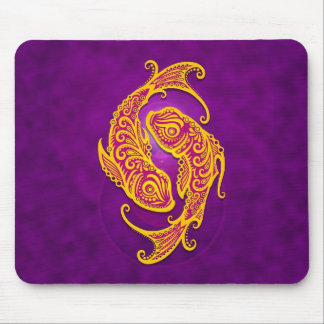 Verwickelte lila und gelbe Stammes- Fische Mousepad