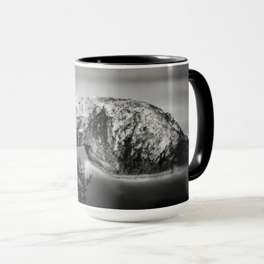 Verwirren des Bogen-Felsens Samuel H Boardman Tasse (VorderseiteRechts)