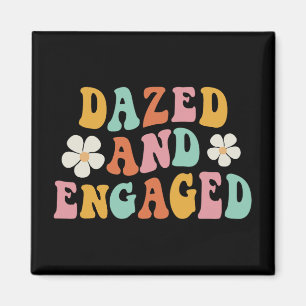 Verwirrt und verlobt Blumen Groovy Junggesellinnen Magnet