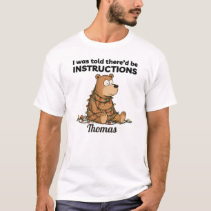 Verwirrter Weihnachtsbaumschmückender Bär verhedde T-Shirt