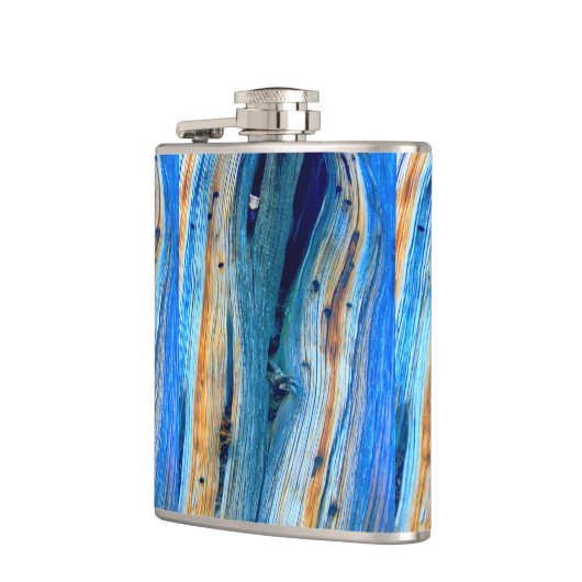 verwitterte blaue Stallplatten Flachmann (Links)