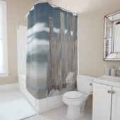 Verwitterter Zaun im Sand am Strand Duschvorhang (Beispiel)