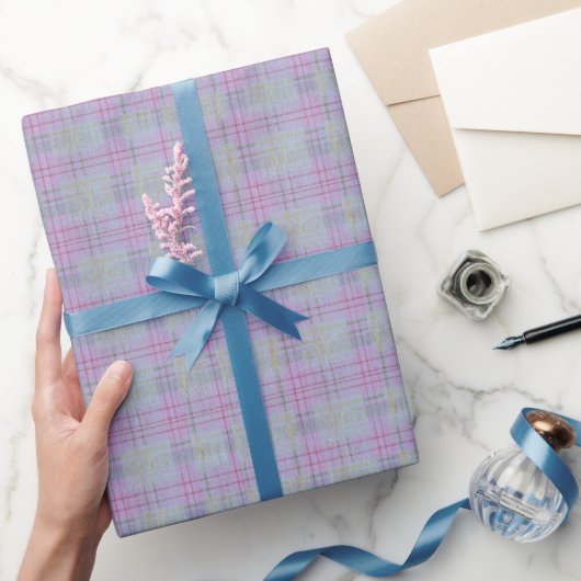 Verwittertes Lavendel-Karo Geschenkpapier (Schenken)