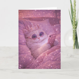Verwöhnte Prinzessinnenkatze schreibt Nachrichten Karte