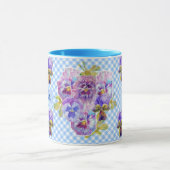 Verwöhnte Stiefmütterchen Blumen Blau Gingham Blum Tasse (Zentrum)