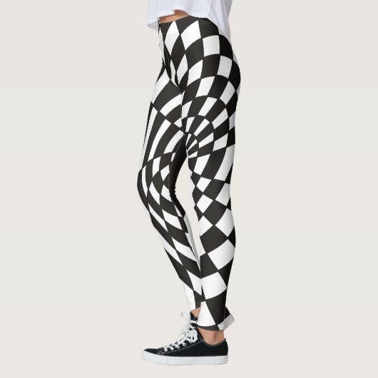 Verworfenes Schachbrett in Schwarzweiss Leggings (Links)
