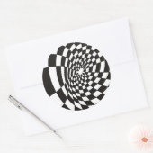 Verworfenes Schachbrett in Schwarzweiss Runder Aufkleber (Umschlag)