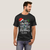 Very Merry Doctor Christmas Claus Pajamas T-Shirt (Vorne ganz)