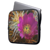 Verzauberte Blüte Laptopschutzhülle (Vorderseite Links)