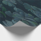 Verzauberte Foliage: Grüne Blätter auf Dunkelblau  Geschenkpapier (Ecke)
