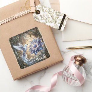Verzauberter Kolibri & Mondblüte. Quadratischer Aufkleber