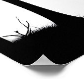 Verzauberter Lila Baum im Monochrom-Wald Poster (Ecke)