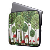 Verzauberter Wald Laptopschutzhülle (Vorderseite Links)