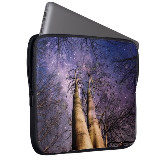 verzauberter Wald Laptopschutzhülle (Vorne Rechts)