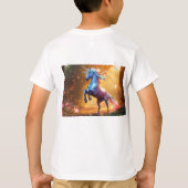 "Verzaubertes Einhorn in einem Regenbogenwald" T-Shirt (Rückseite)