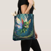 Verzaubertes Feenwesen – Magisches Wald-Sprite  Tasche (Von Nahem)