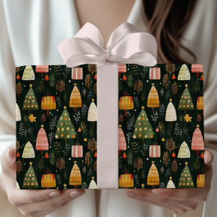 Verzaubertes grünes Wald-Weihnachtsbaum-Muster Geschenkpapier