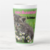 verzaubertes Kätzchen Milchtasse (Vorderseite)