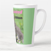 verzaubertes Kätzchen Milchtasse (Rechts)