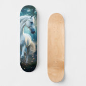Verzaubertes Pferd Skateboard (Vorderseite)