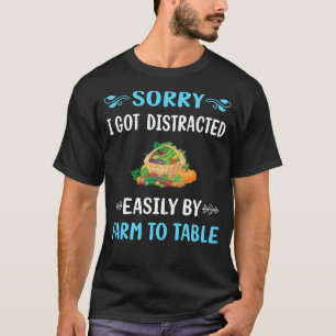 Verzerrter Betrieb zu Tabelle T-Shirt