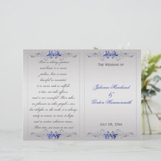 Verziert Blue Silver Floral Wirbel Hochzeitsprogra (Stehend Vorderseite)