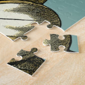 Verzierte Blumenmedaille über hellblauen Hintergru Puzzle (Seite)