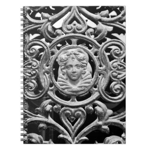 Verzierte Eisenstürme Notizblock