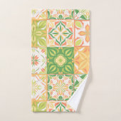 Verzierte Fliesen in grün und gelb Badhandtuch Set (Handtuch)