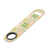 Verzierte Fliesen in grün und gelb Speed Flaschenöffner (Rückseite Schrägansicht)