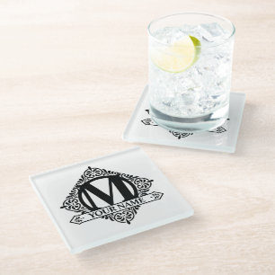 Verzierte Glasuntersetzer mit Monogramm-Muster