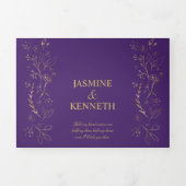 Verzierte Gold Floral Wirbel auf Lila Hochzeit Dreifach Gefaltete Einladung (Cover)