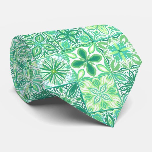 Verzierte grüne und weiße Fliesen Krawatte (Gerollt)