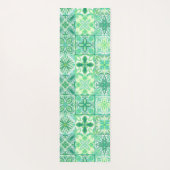 Verzierte grüne und weiße Fliesen Yogamatte (Rückseite)