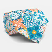 Verzierte Kacheln in Blau und Orange Krawatte (Gerollt)