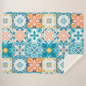 Verzierte Kacheln in Blau und Orange Sherpadecke (Vorderseite (Horizontal))