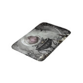 Verzierte Lila Kristallkugel- und Hexenkunstwaren Badematte (Schrägansicht)