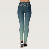 Verzierte Rose Herz auf blauen Leggings (Rückseite)