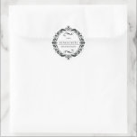 Verzierte Schwarz-Weiß-Joyeux-Noël-Stickers Runder Aufkleber<br><div class="desc">Verzierte Schwarz-Weiß-Joyeux Noël Stickers erstellt von Colorful Designs Inc.</div>